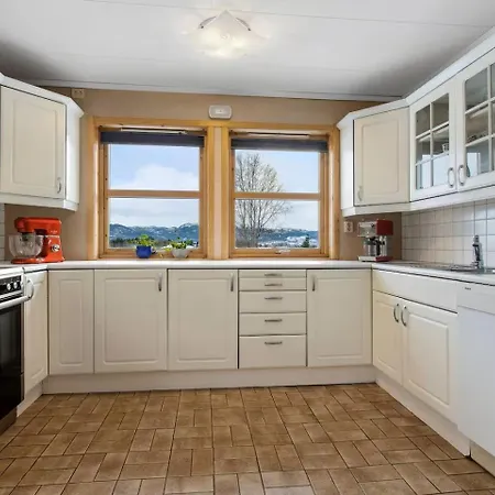 In Trondheim, Heimdal, Lundasen - Bus To Town Every 5 Minutes * Trondheim